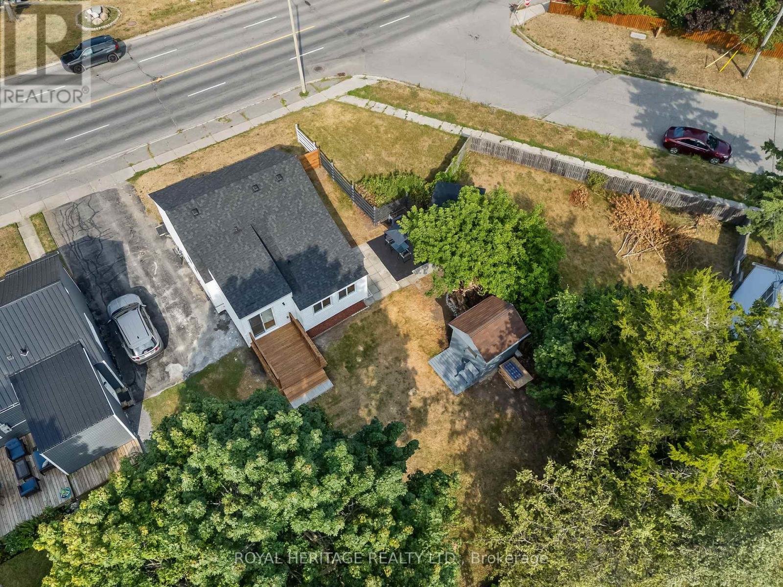 Photo 23 of 13 Trenton Street, Quinte West ON