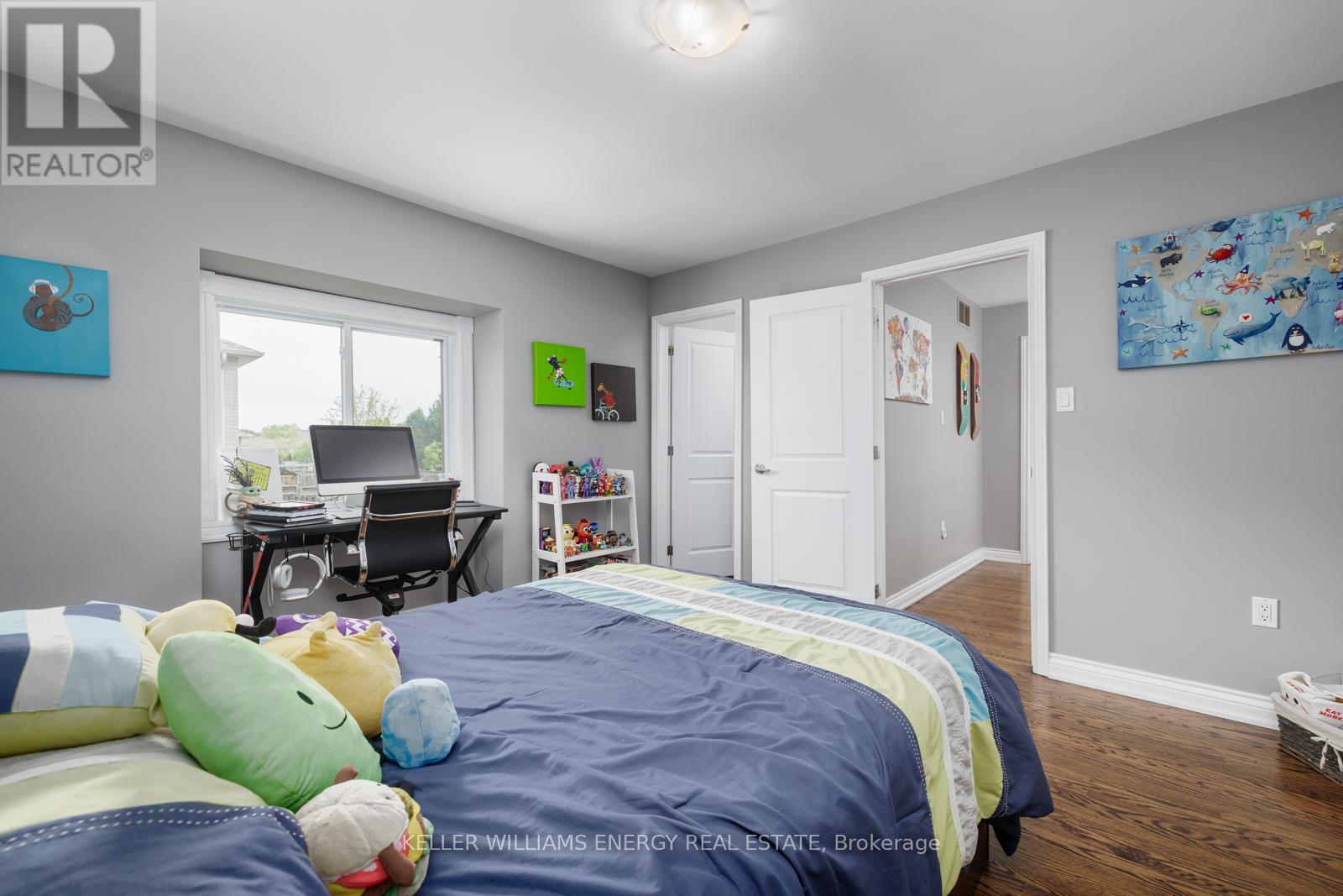 Photo 1 of 158 Chester Avenue, Hamilton ON