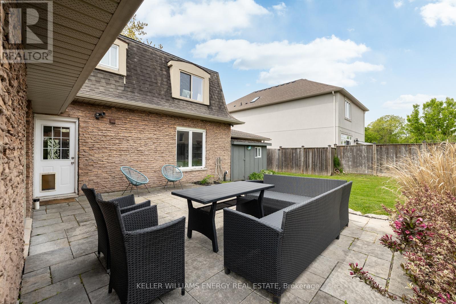 Photo 33 of 158 Chester Avenue, Hamilton ON