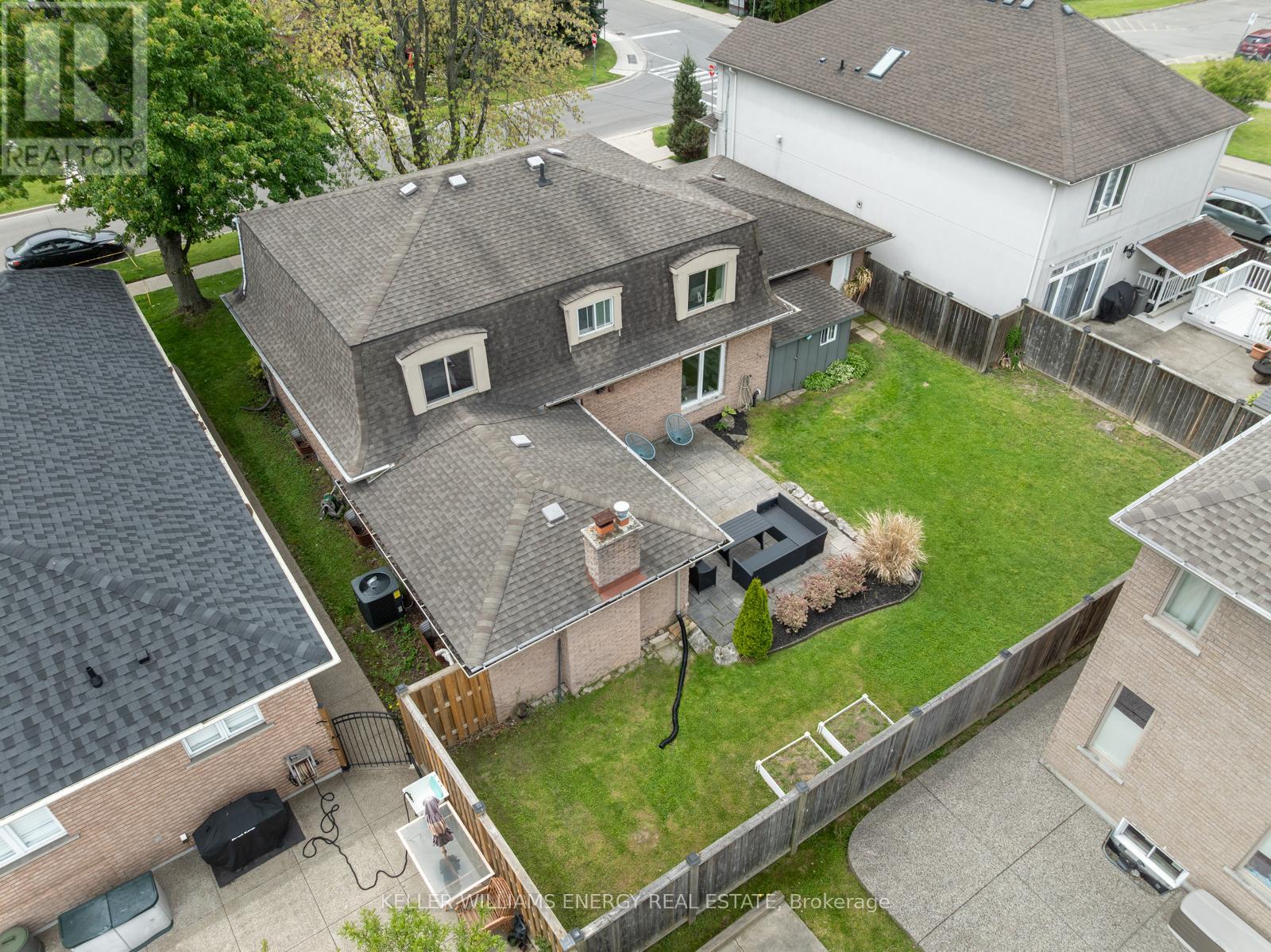 Photo 27 of 158 Chester Avenue, Hamilton ON