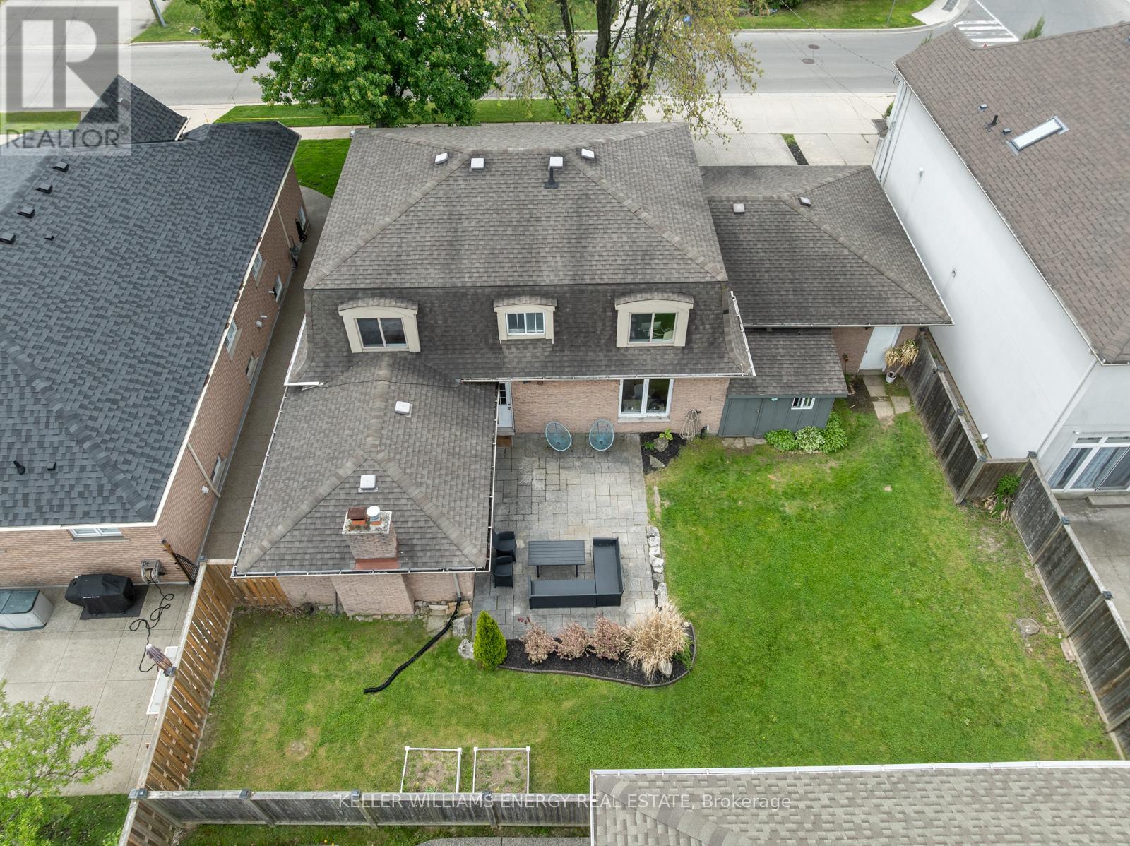 Photo 34 of 158 Chester Avenue, Hamilton ON