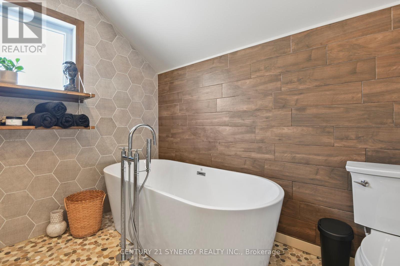 Photo 34 of 592 Patterson Road, Admaston Bromley ON