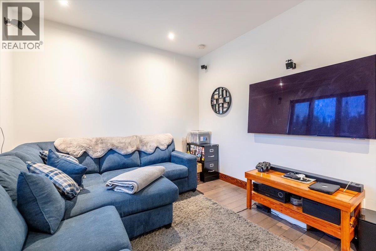 Photo 11 of 115 Whitetail Drive, Fernie BC