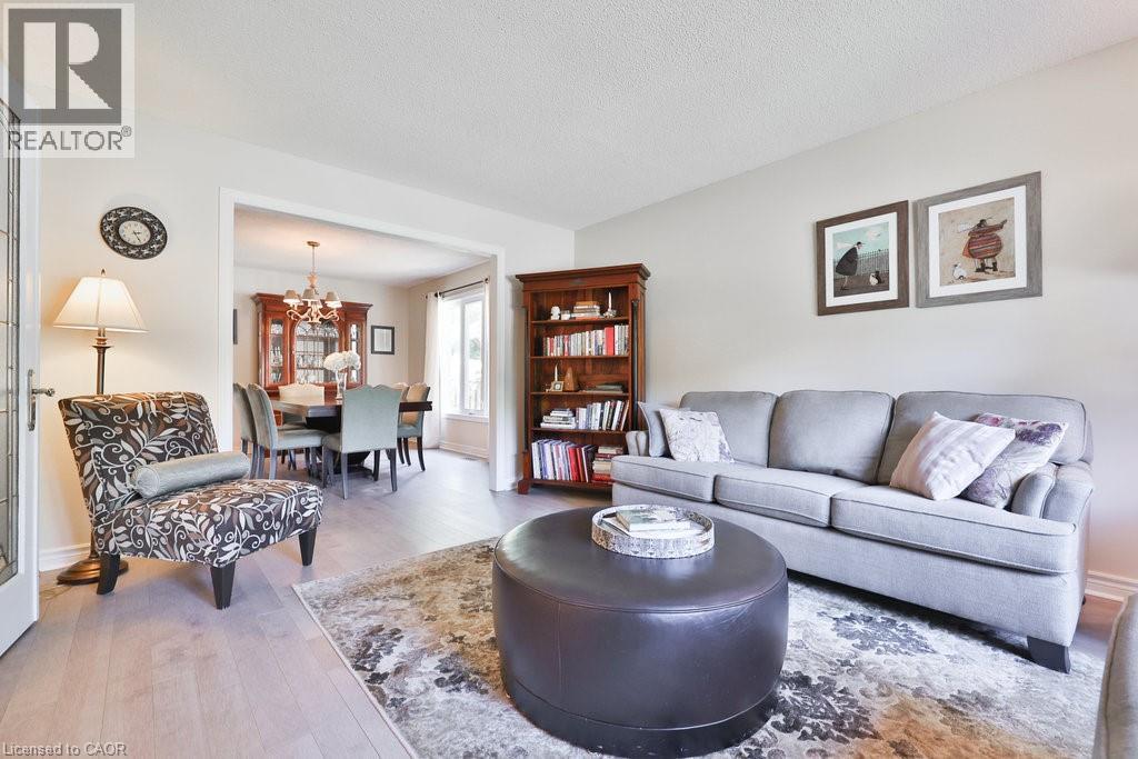Photo 13 of 542 Hambling Court, Burlington ON
