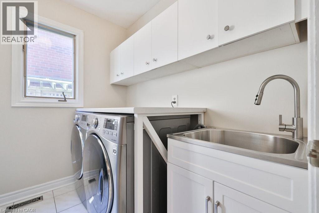 Photo 43 of 542 Hambling Court, Burlington ON