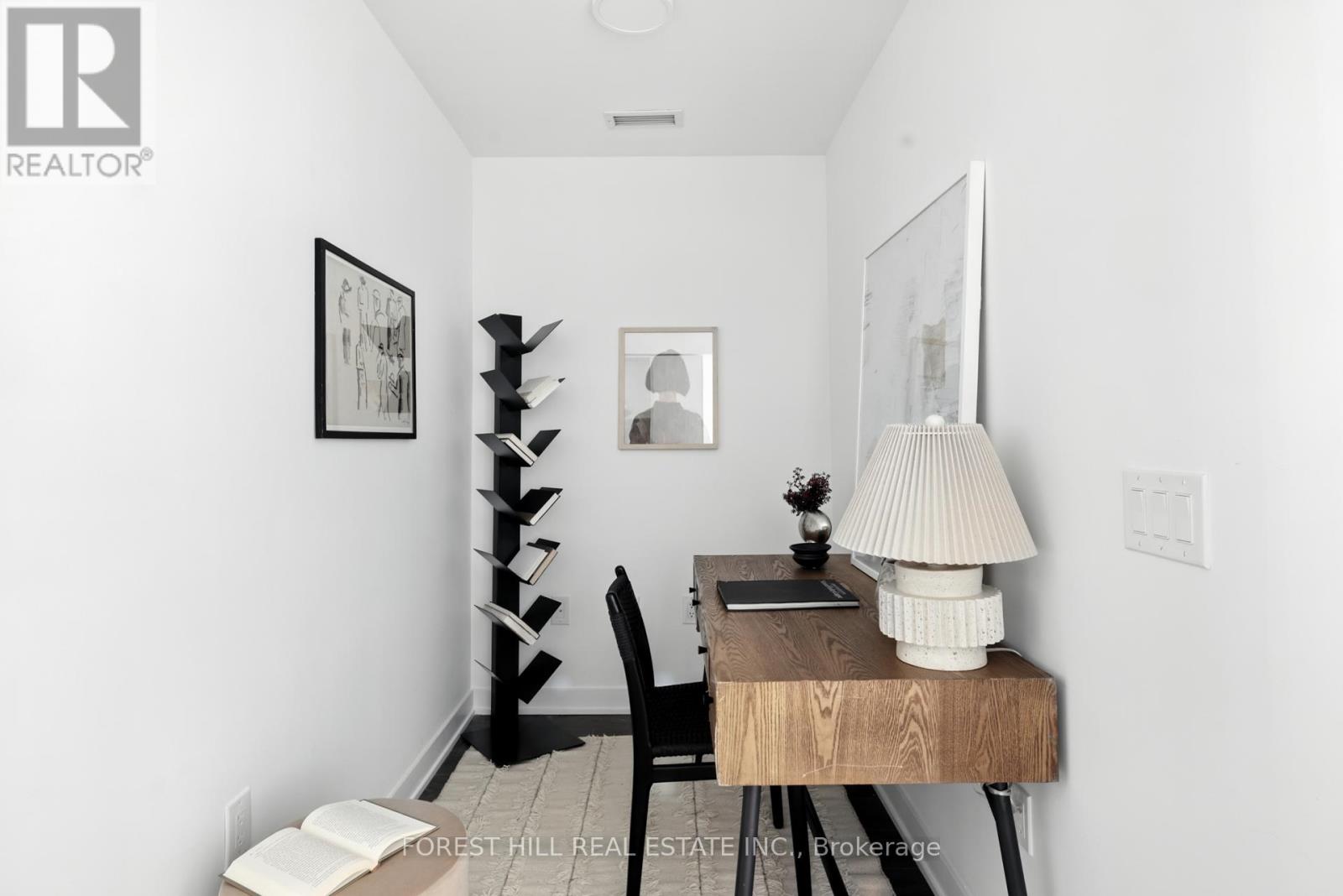 Photo 19 of 718 35 Tubman Avenue, Toronto ON