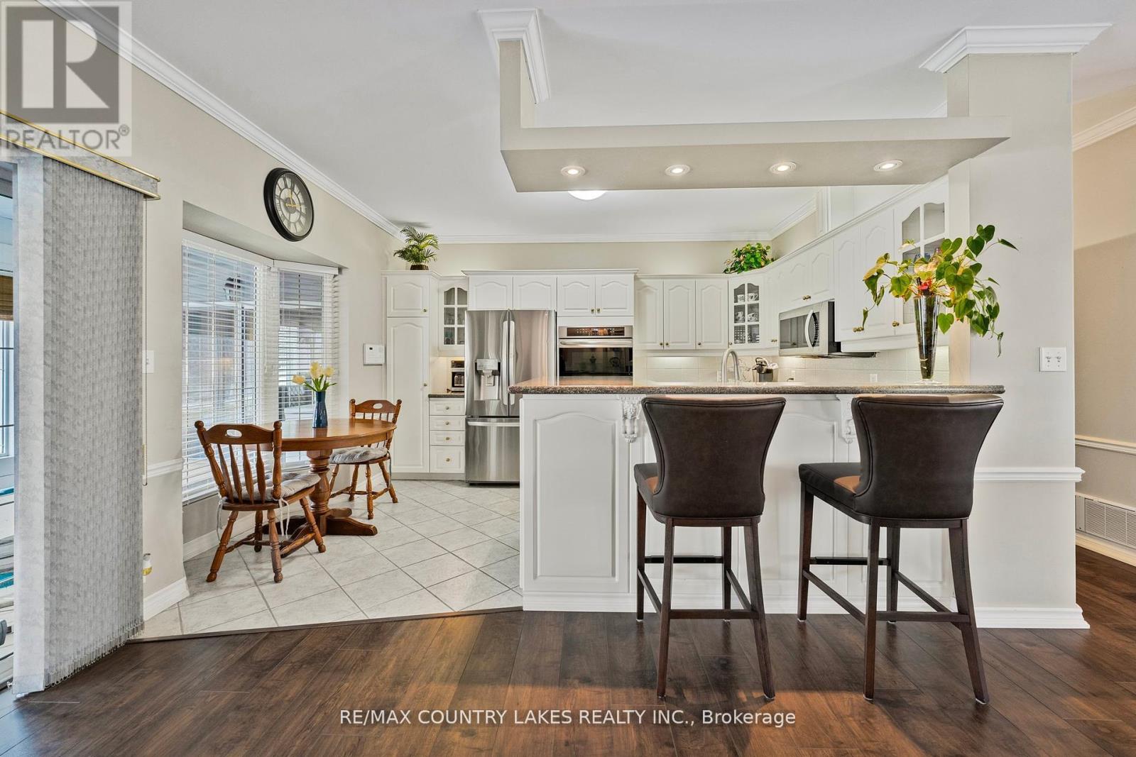 Photo 11 of 50 Laguna Parkway, Ramara ON