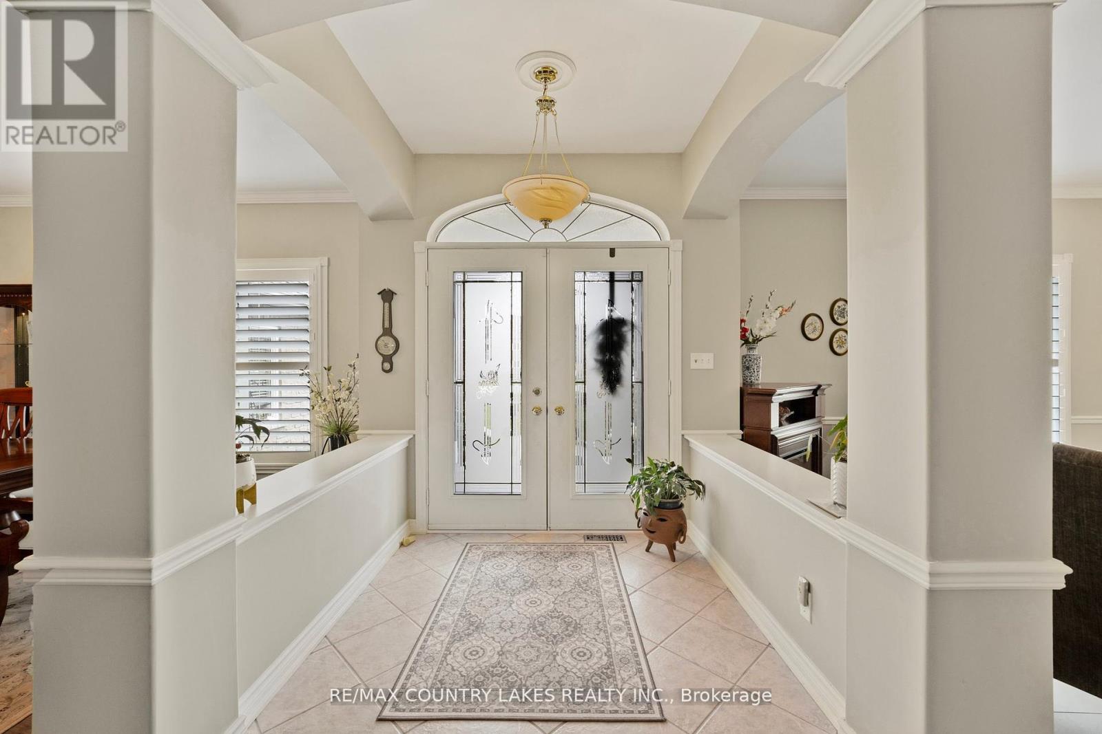 Photo 5 of 50 Laguna Parkway, Ramara ON