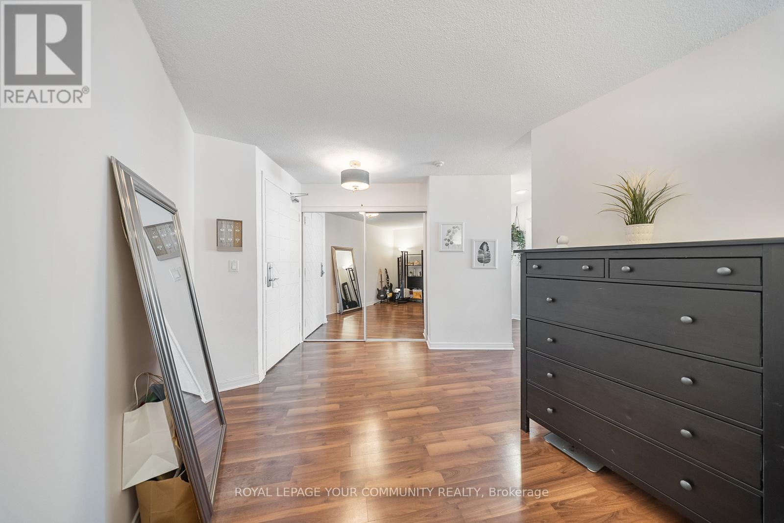 Photo 39 of 716 18 Valley Woods Road, Toronto ON