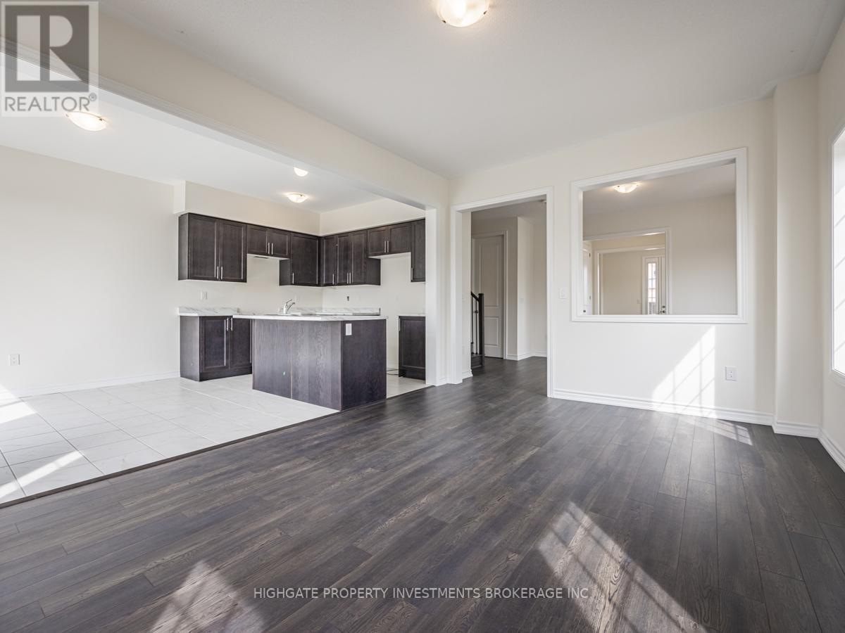 Photo 14 of 1 Jack Potts Way, Clarington ON