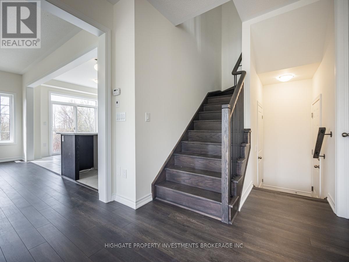 Photo 9 of 1 Jack Potts Way, Clarington ON