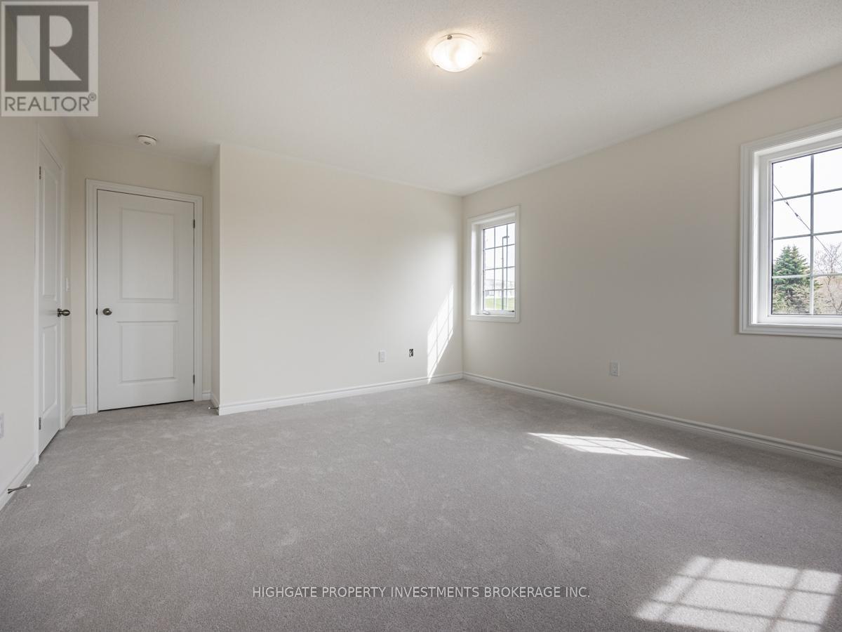 Photo 17 of 1 Jack Potts Way, Clarington ON