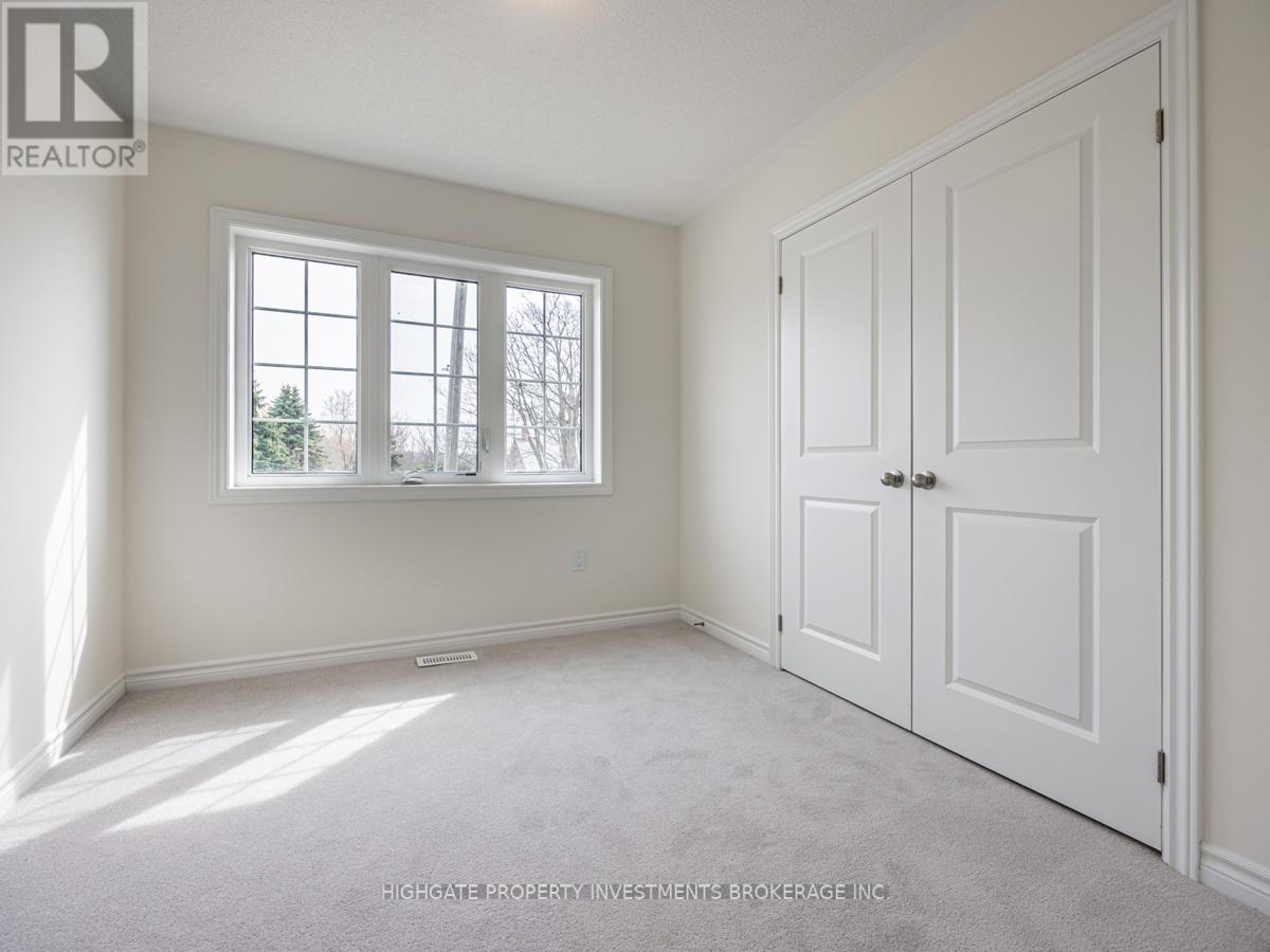 Photo 13 of 1 Jack Potts Way, Clarington ON