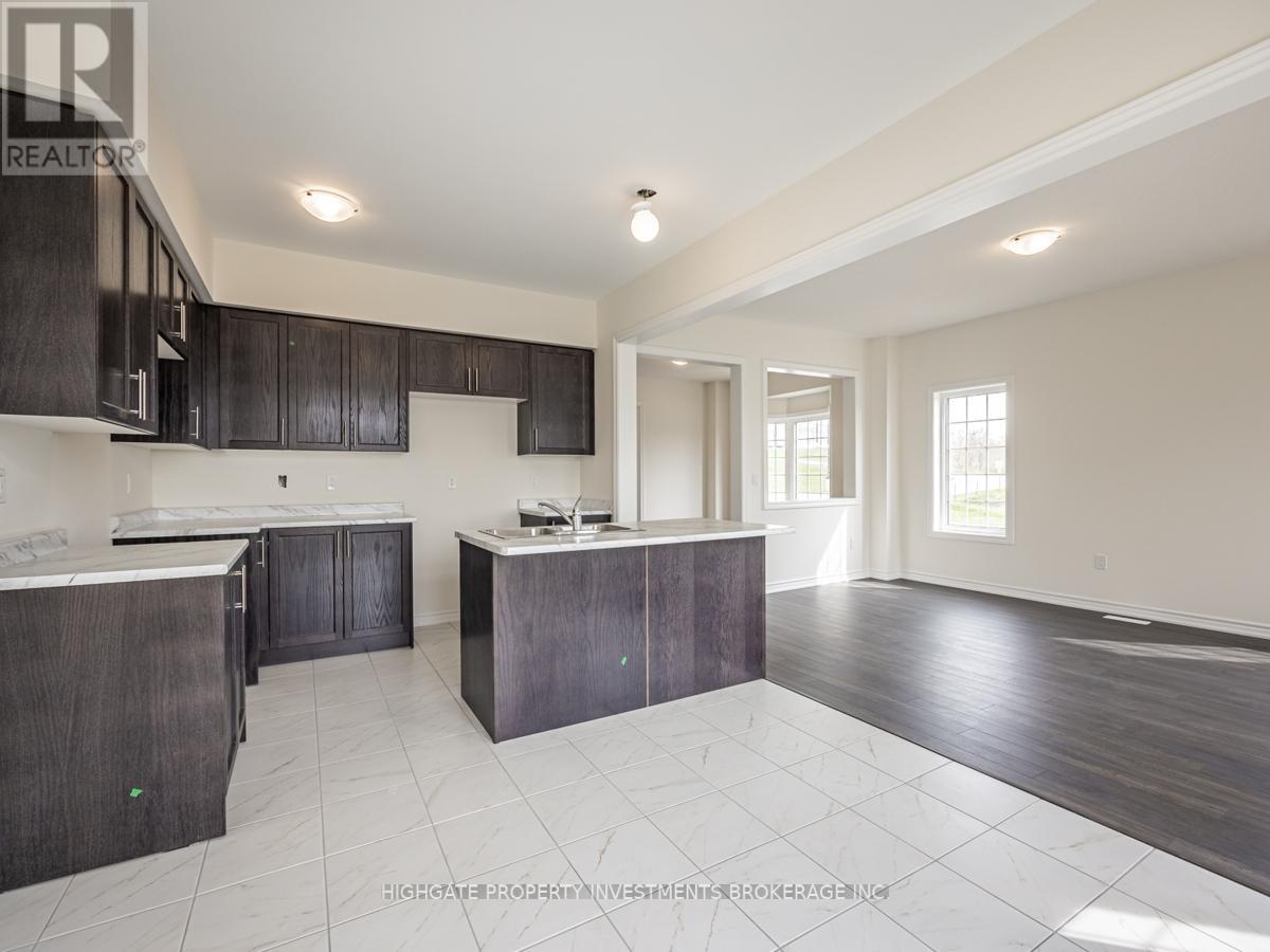 Photo 24 of 1 Jack Potts Way, Clarington ON