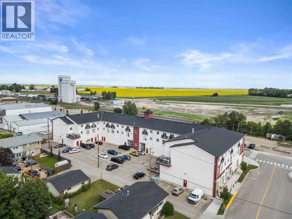 Photo 16 of 308 1010 Railway Street, Crossfield AB