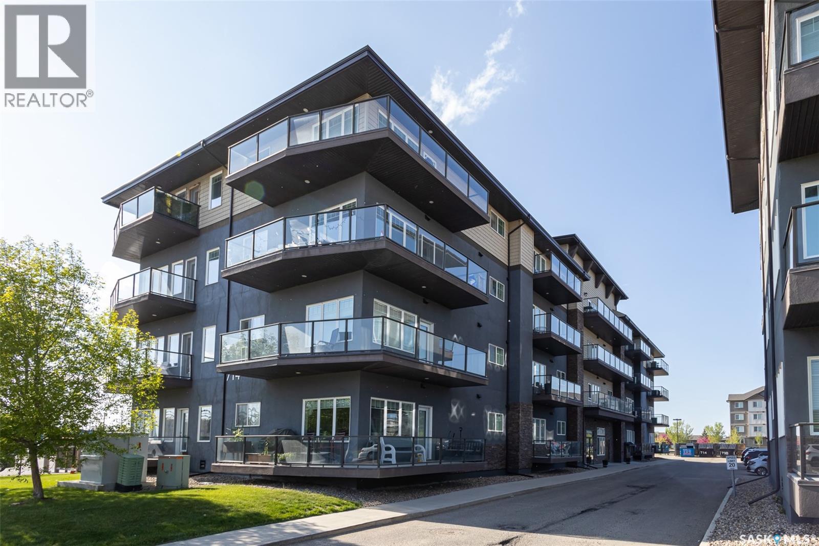 Photo 1 of 408 714 Hart Road, Saskatoon SK