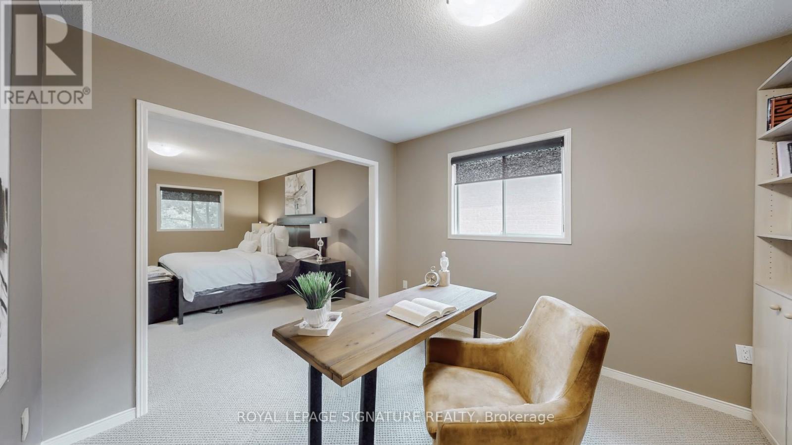 Photo 11 of 88 Larratt Lane, Richmond Hill ON