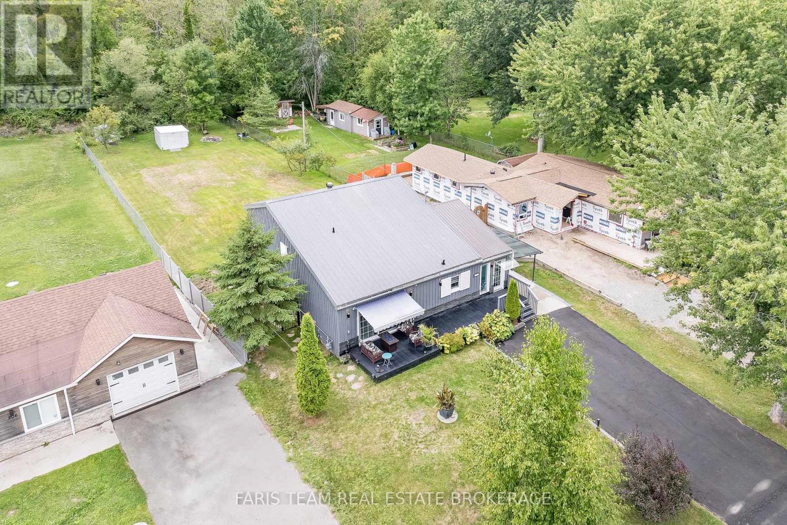 Photo 1 of 210 Parkview Drive, Innisfil ON