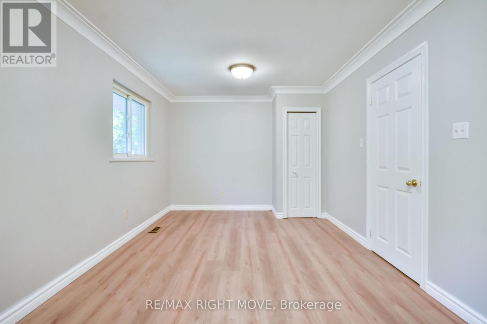 Photo 23 of 1781 Mt St Louis Road E, Oromedonte ON