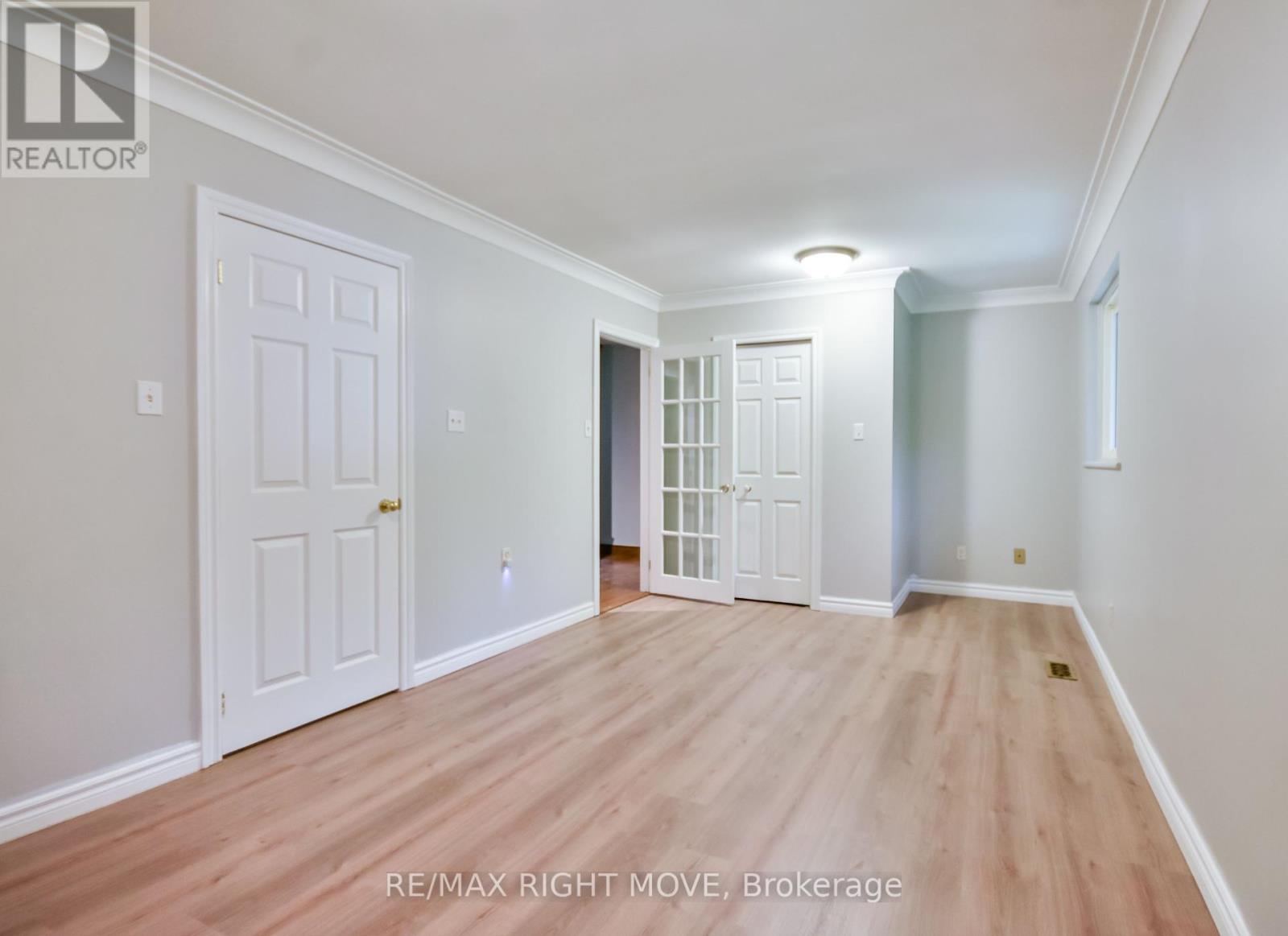 Photo 16 of 1781 Mt St Louis Road E, Oromedonte ON