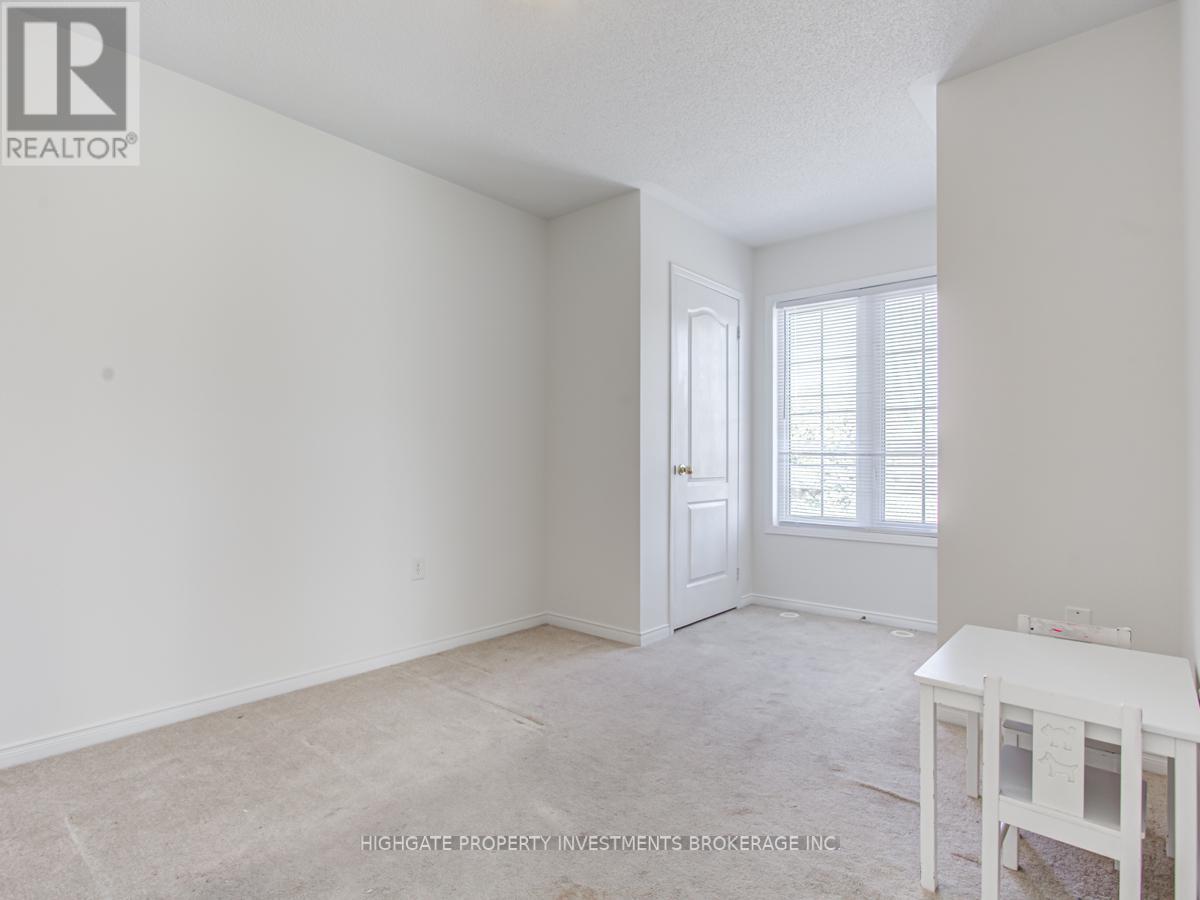 Photo 3 of Upper Room 2 130 Hucknall Road, Toronto ON