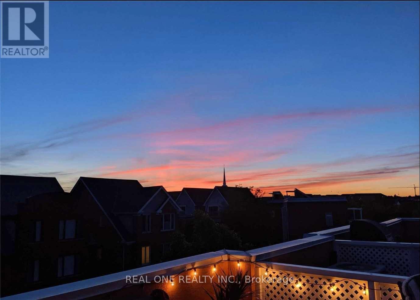 Photo 7 of D 2400 Munns Avenue, Oakville ON