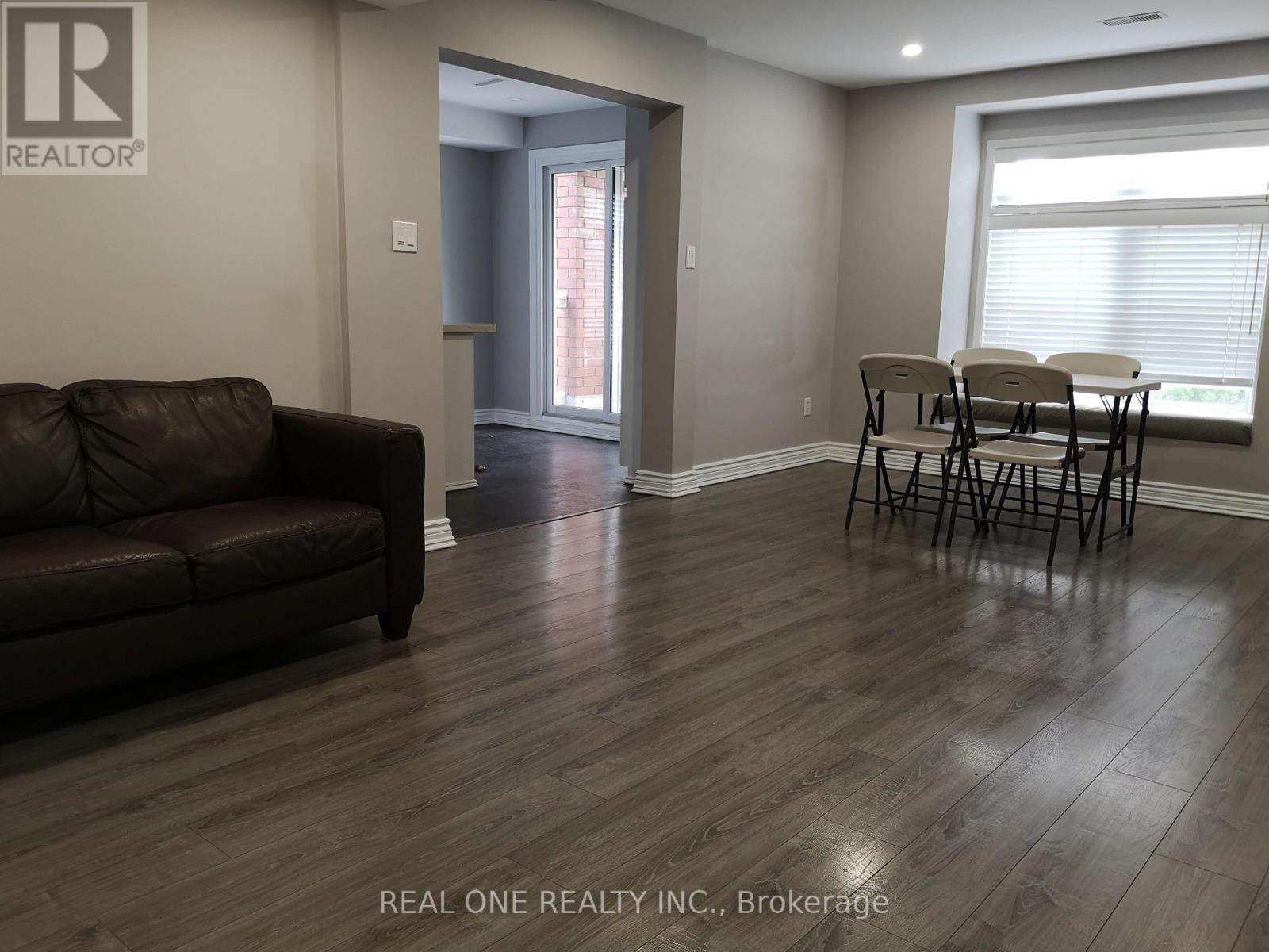 Photo 1 of D 2400 Munns Avenue, Oakville ON