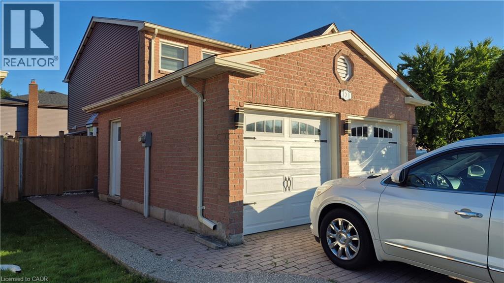 Photo 2 of 171 Highview Drive, Kitchener ON