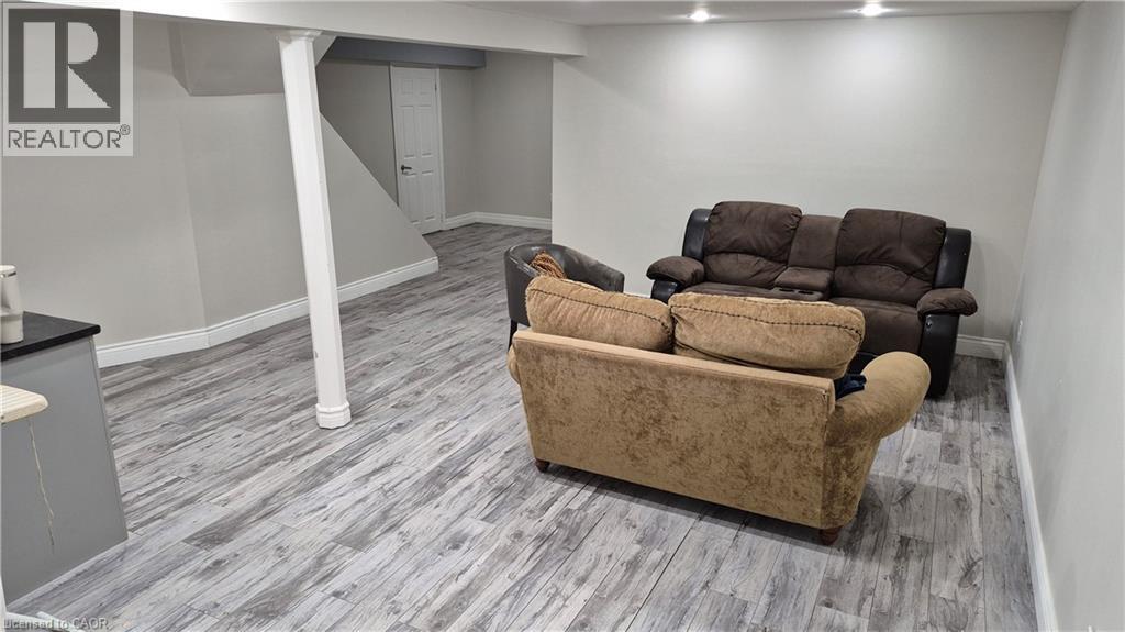 Photo 5 of 171 Highview Drive, Kitchener ON