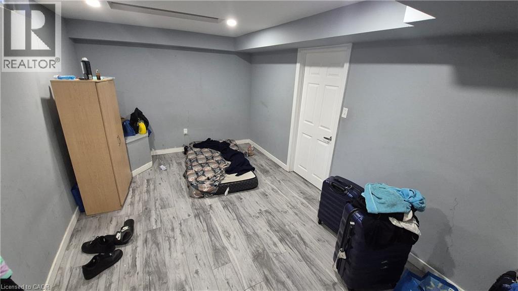 Photo 9 of 171 Highview Drive, Kitchener ON