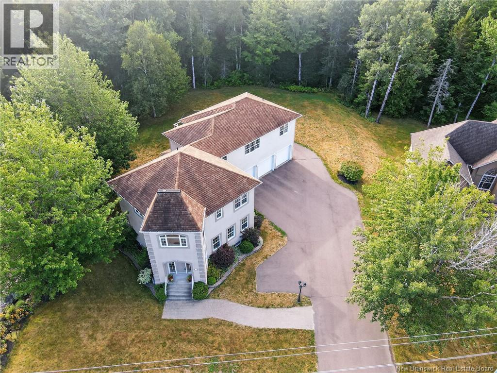 Photo 20 of 125 Rue Du Golf Street, Dieppe NB
