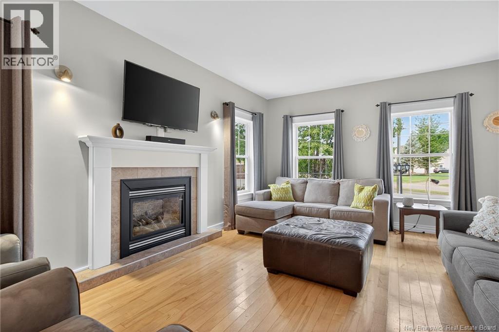 Photo 21 of 125 Rue Du Golf Street, Dieppe NB