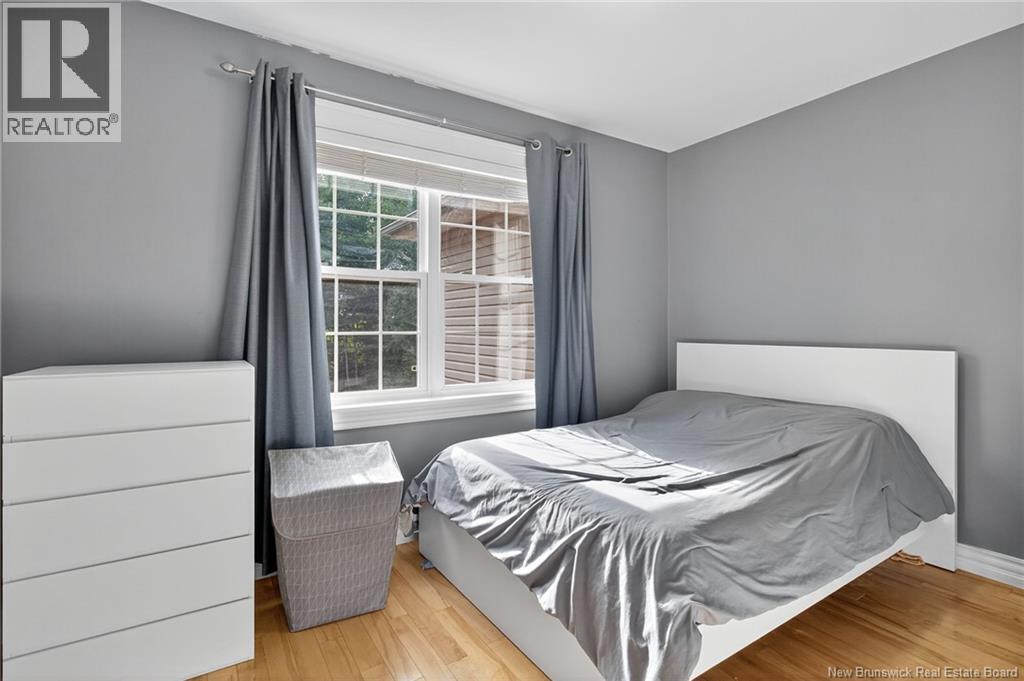 Photo 41 of 125 Rue Du Golf Street, Dieppe NB