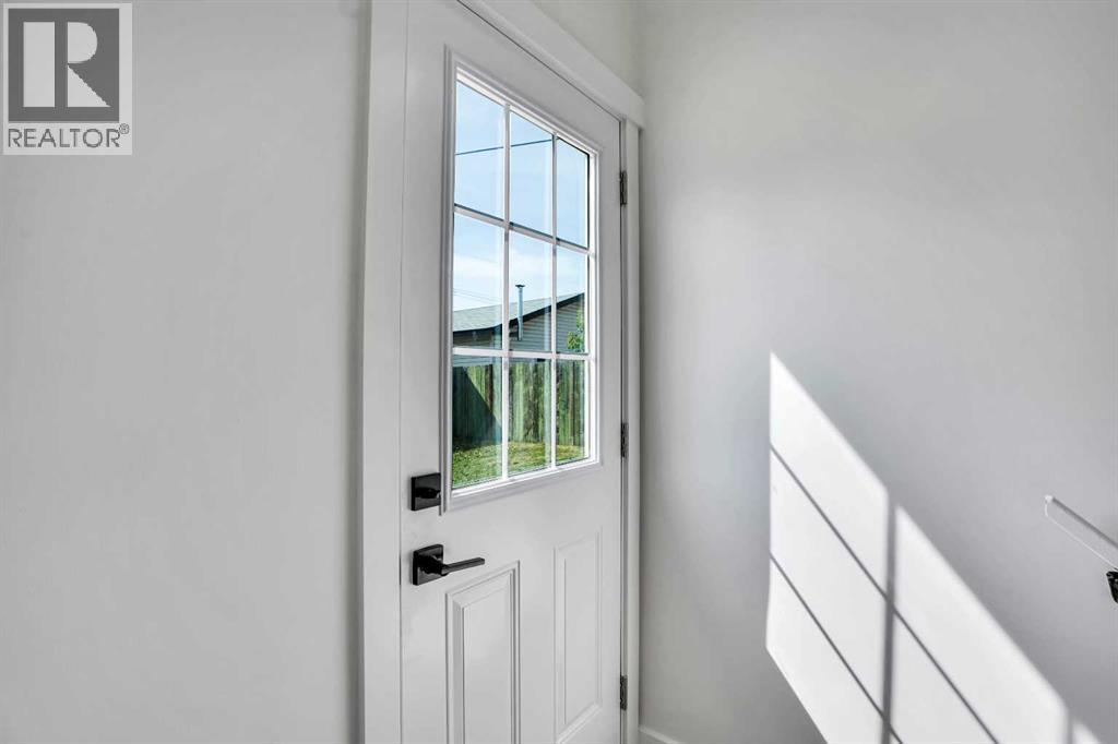 Photo 11 of 156 Pensville Road Se, Calgary AB