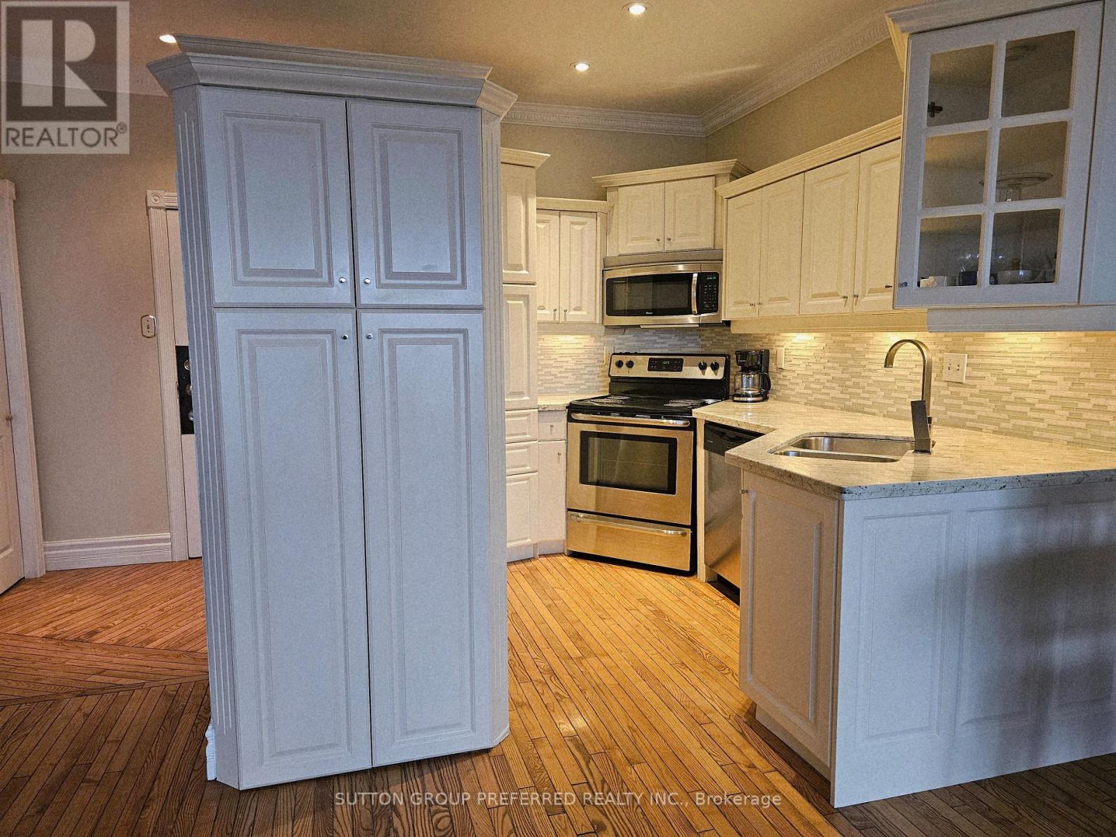 Photo 3 of 2404 389 Dundas Street, London East ON