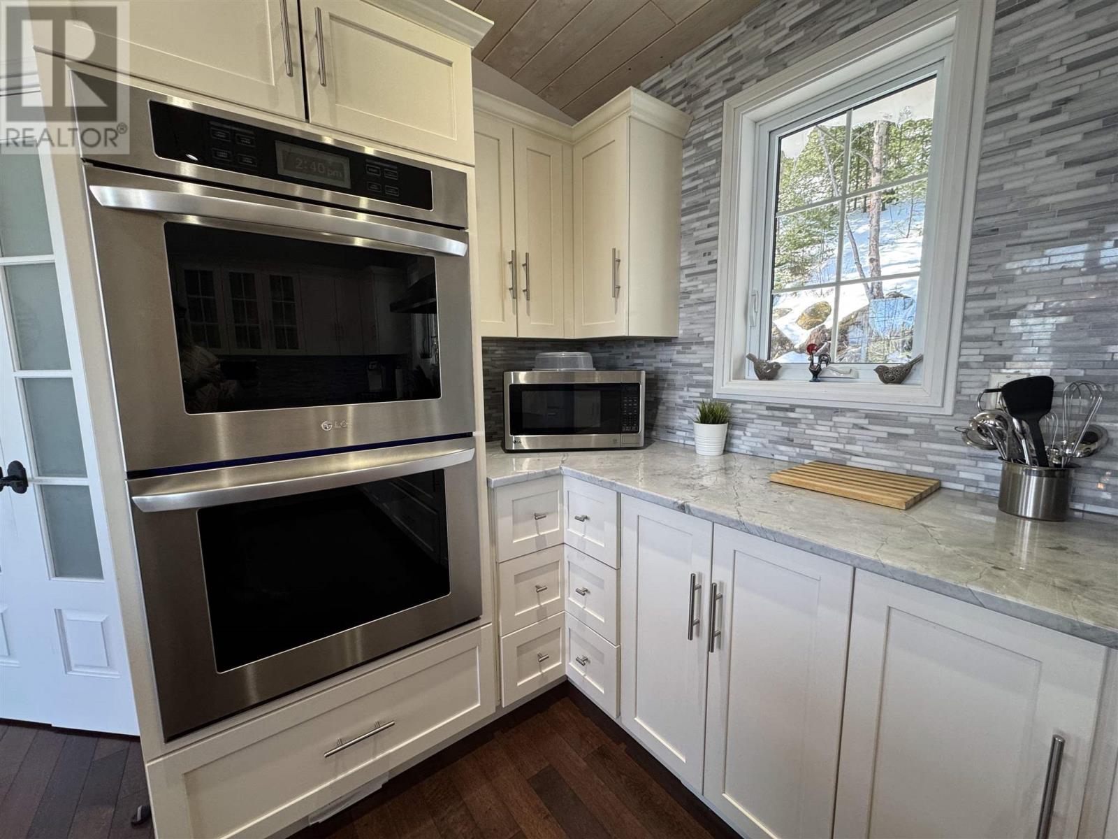 Photo 11 of 410 Cedar Ln, Rossport Nicol Island ON