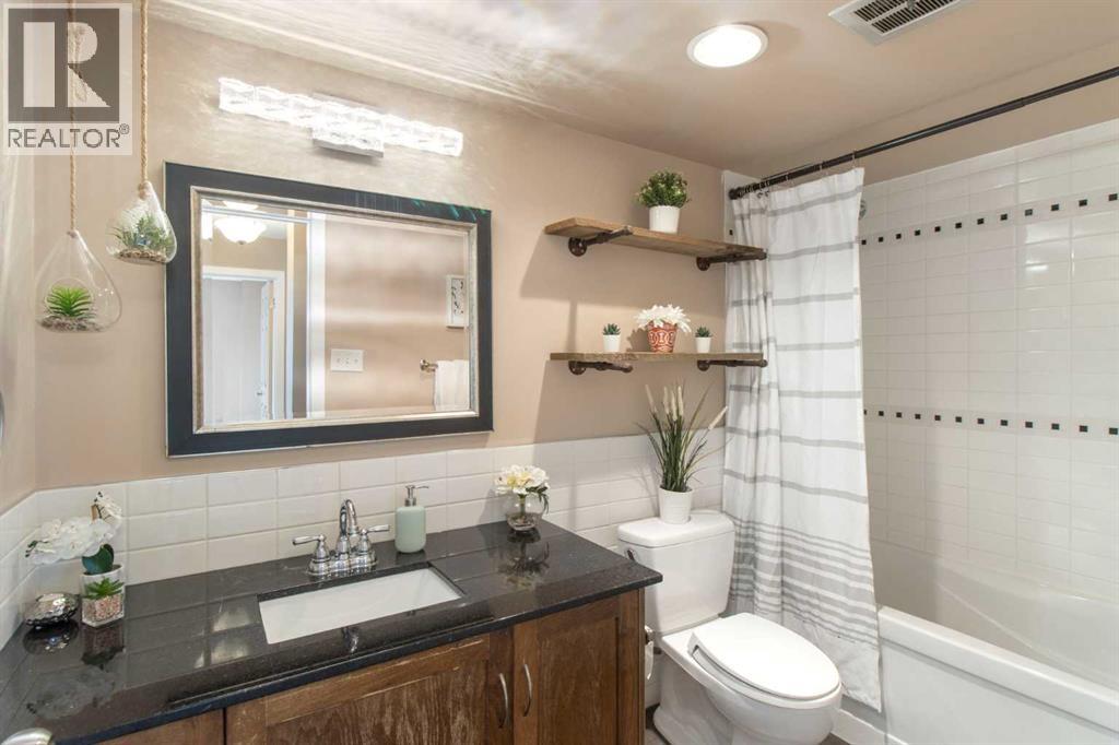 Photo 16 of 201 635 57 Avenue Sw, Calgary AB