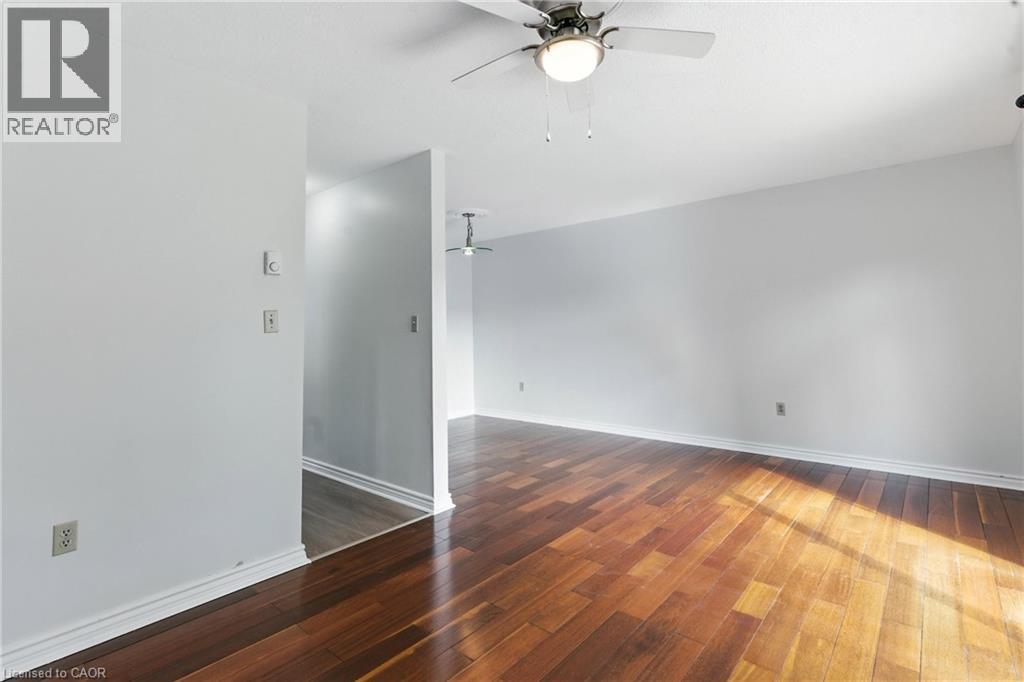 Photo 15 of 65 Dorchester Boulevard Unit 44, St Catharines ON