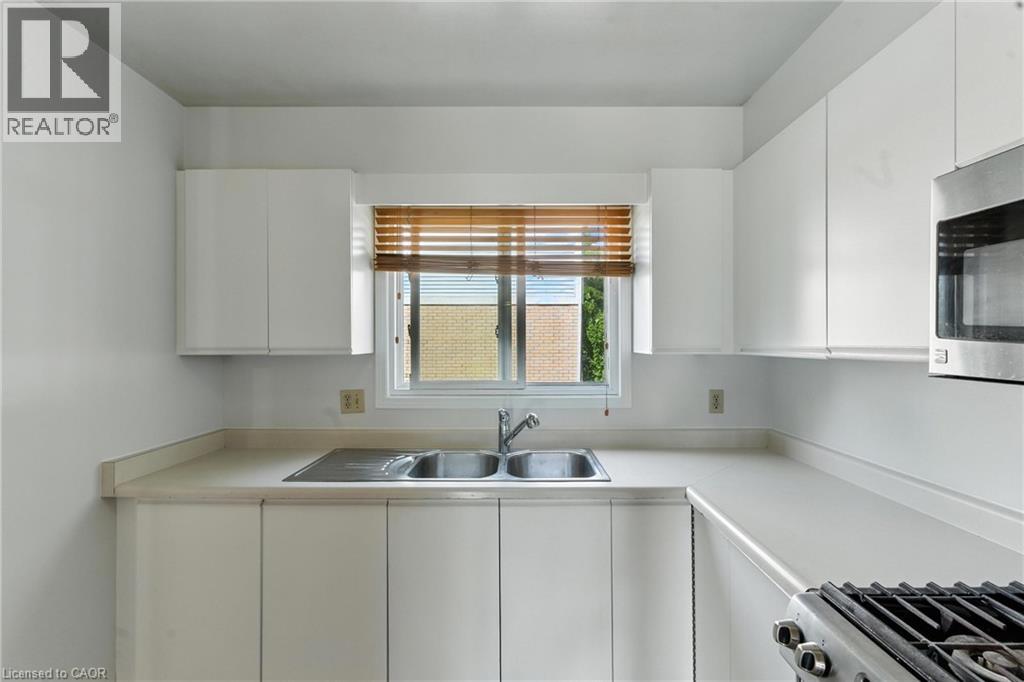 Photo 30 of 65 Dorchester Boulevard Unit 44, St Catharines ON