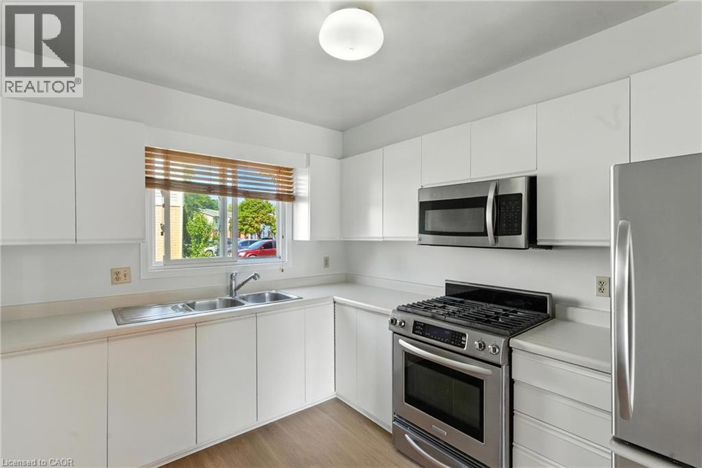Photo 17 of 65 Dorchester Boulevard Unit 44, St Catharines ON