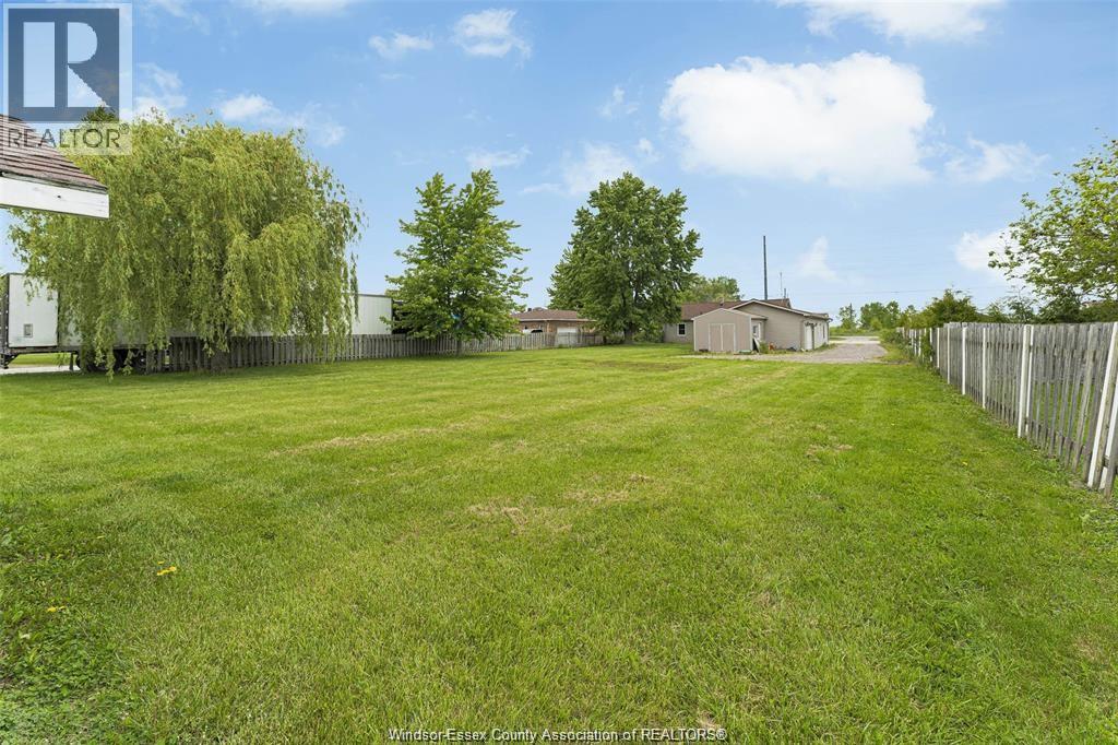 Photo 10 of 525 Highway 77, Leamington ON