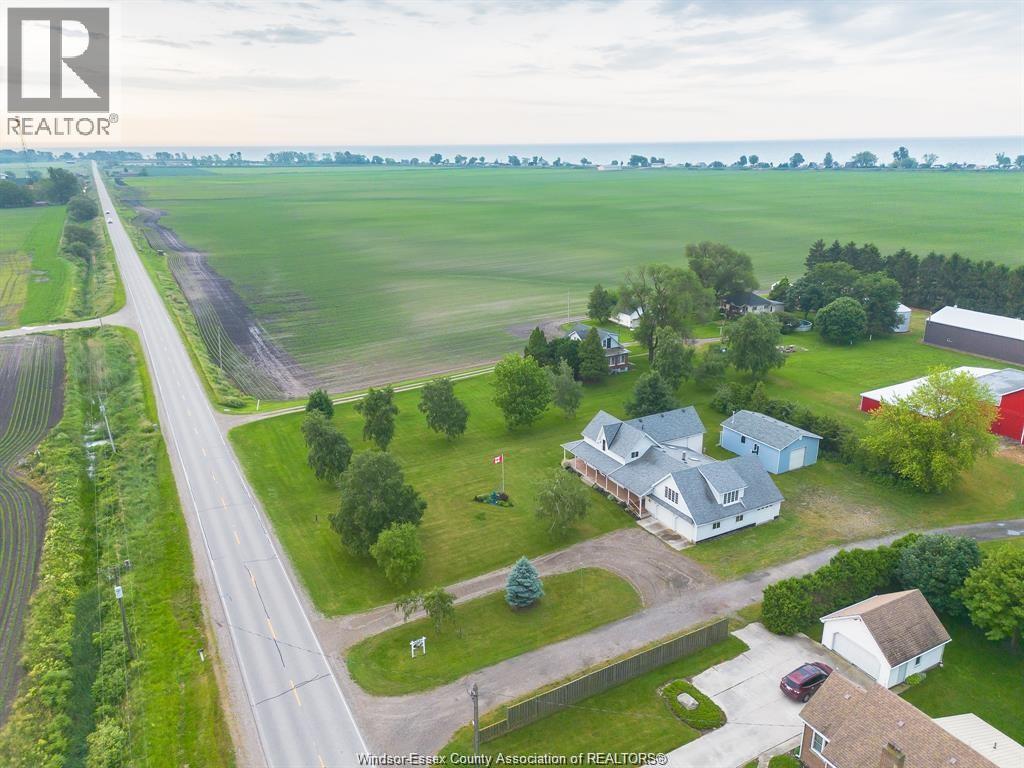 Photo 13 of 18332 Erieau Road, Chathamkent ON