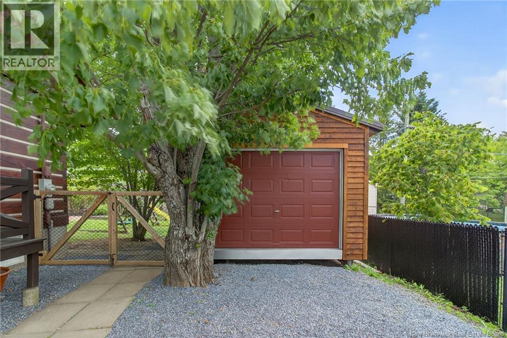 Photo 8 of 49 Frobisher Avenue, Moncton NB