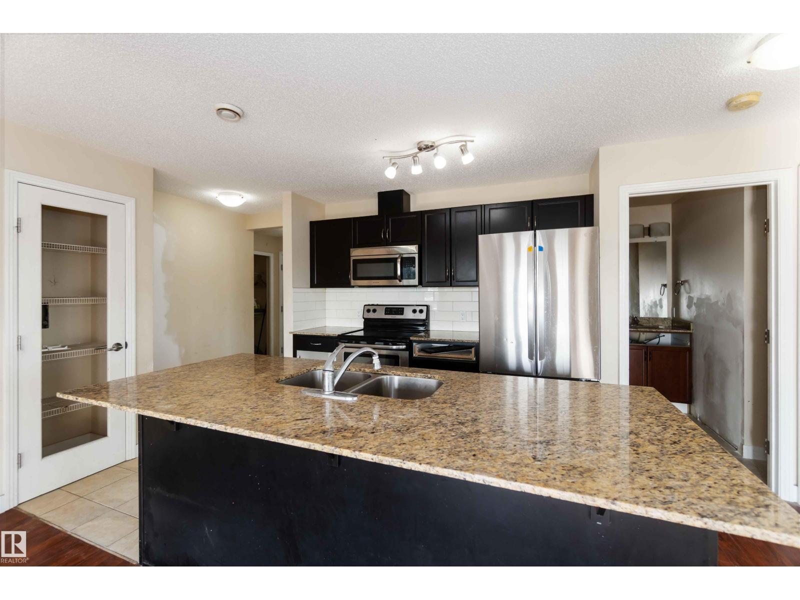 Photo 1 of 214 12660 142 Av Nw, Edmonton AB