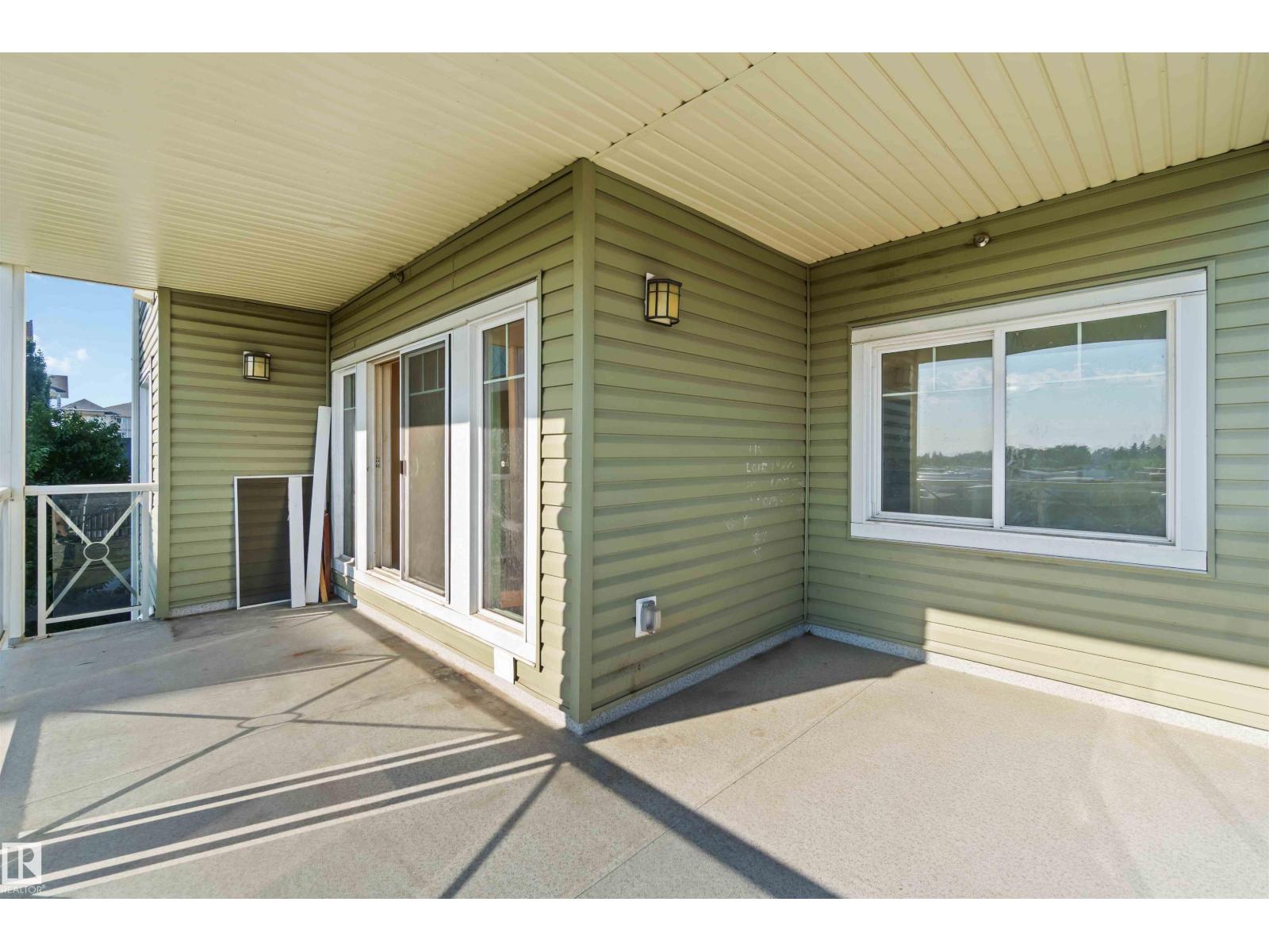 Photo 10 of 214 12660 142 Av Nw, Edmonton AB