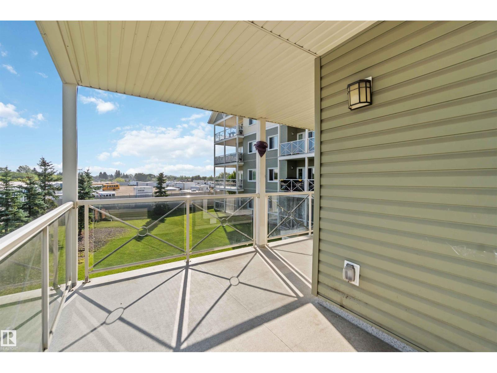 Photo 25 of 214 12660 142 Av Nw, Edmonton AB