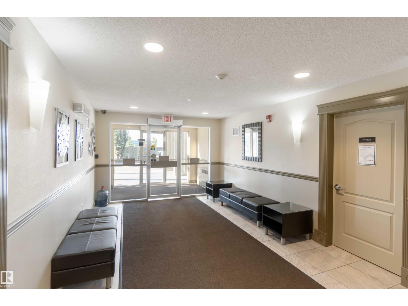Photo 12 of 214 12660 142 Av Nw, Edmonton AB