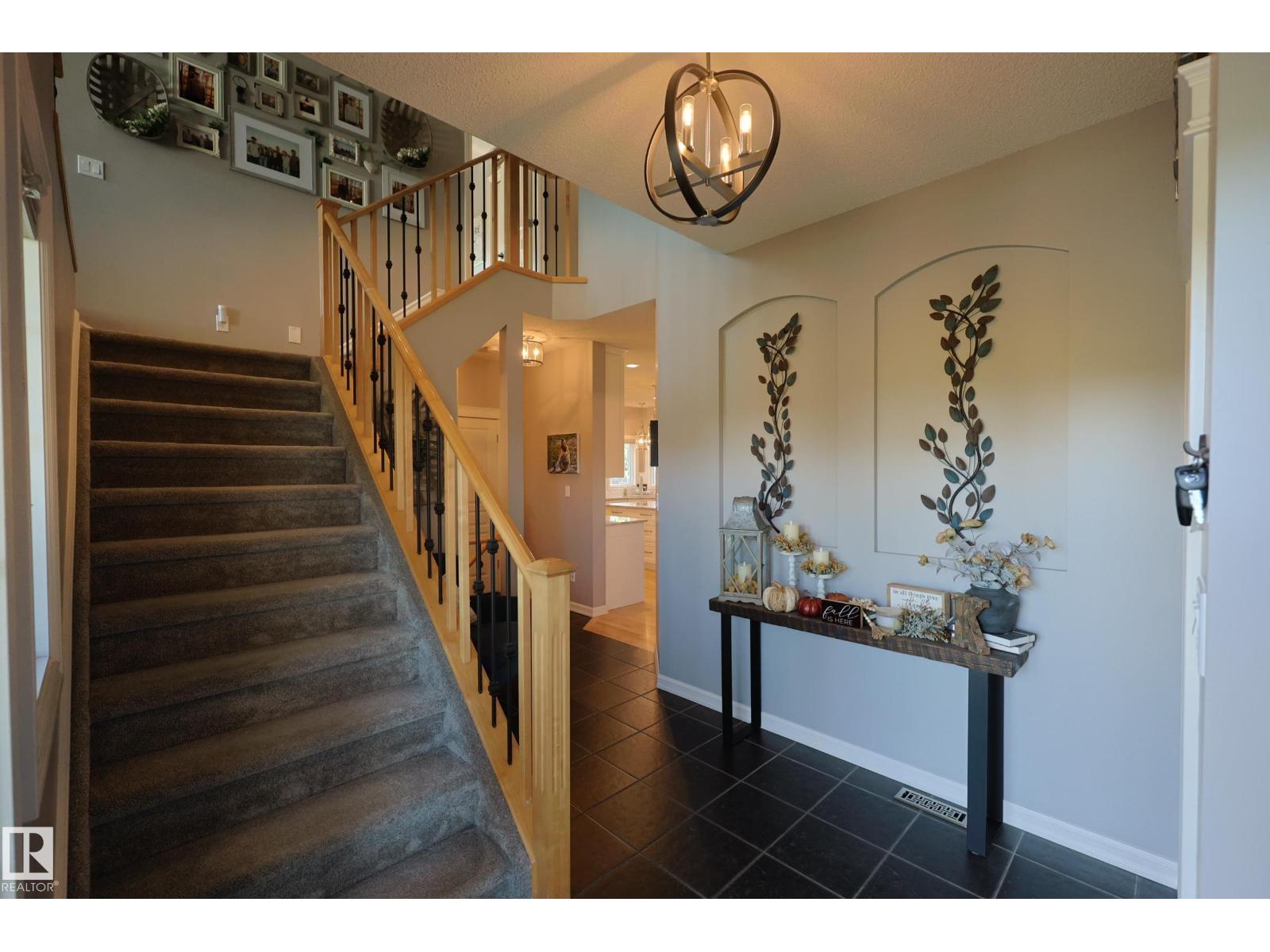 Photo 11 of 10310 96 St, Morinville AB