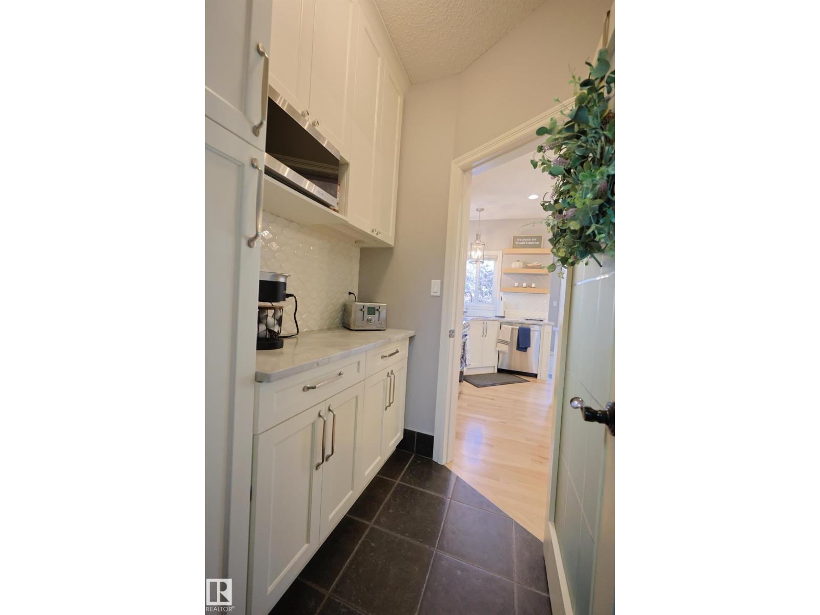 Photo 21 of 10310 96 St, Morinville AB