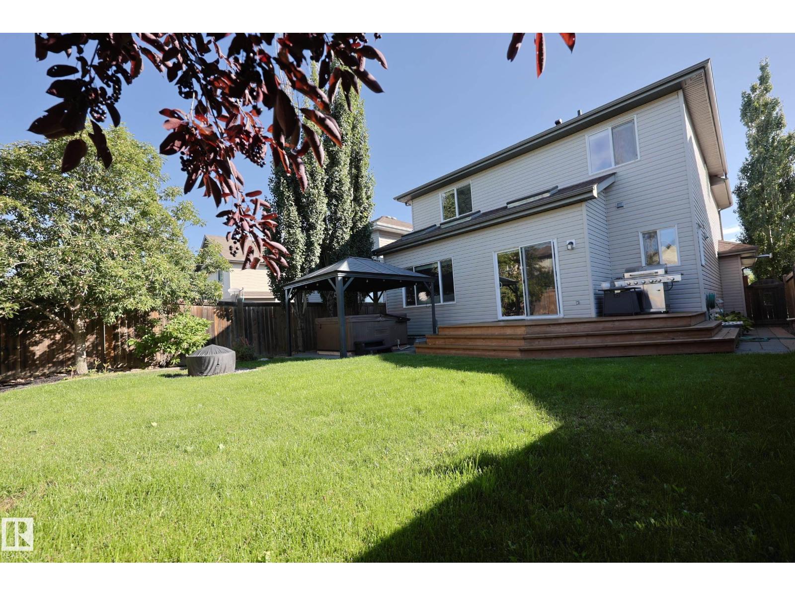 Photo 25 of 10310 96 St, Morinville AB